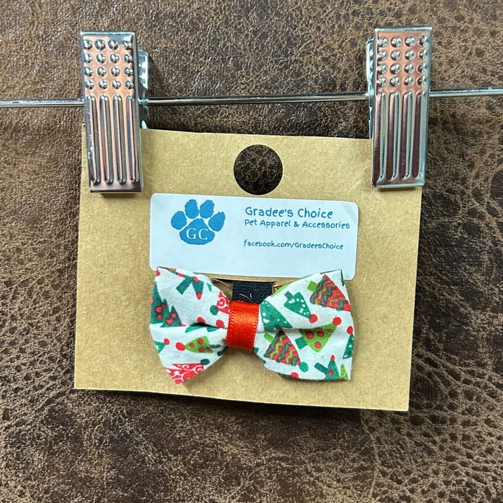 NWT Gradee's Choice Christmas‎ Tree Holiday Bow Tie Dog Collar Attachment